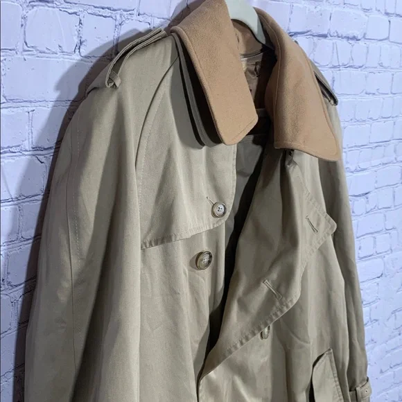 Jos. A Bank Mens VTG Trench Coat Tan Size 40R Removable Plaid Flannel Lining
